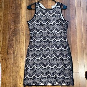 Black lace with taupe underlay